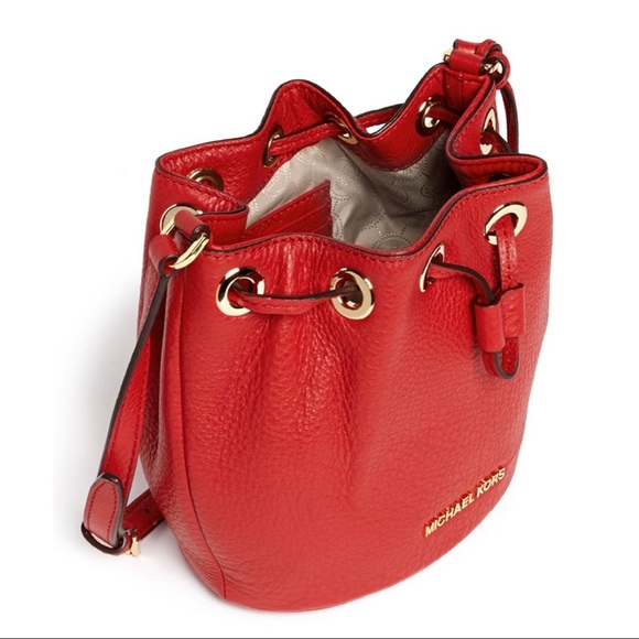 Michael Kors Jules Red Leather Drawstring Handbag Purse - Picture 2 of 6